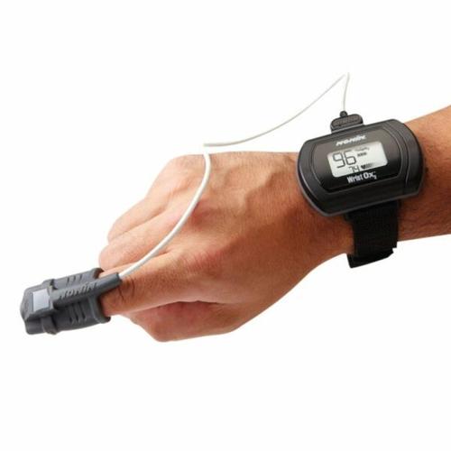 手腕式电子血压计怎么使用 手腕式电子血压计怎么使用