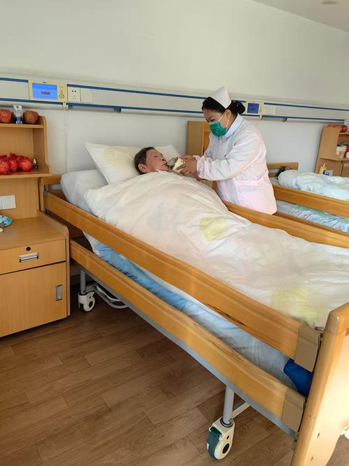 床旁血滤和透析的区别 床旁血滤和透析的区别